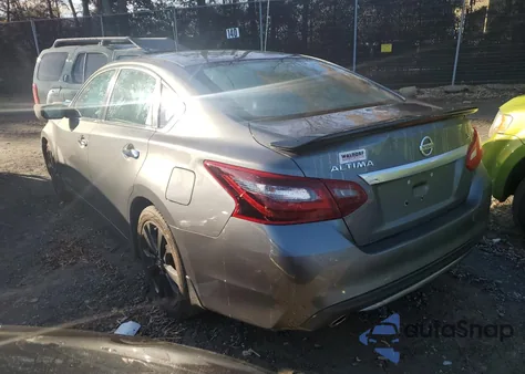 2017 Nissan Altima 2.5 from USA, damaged, VIN 1N4AL3AP8HC280887